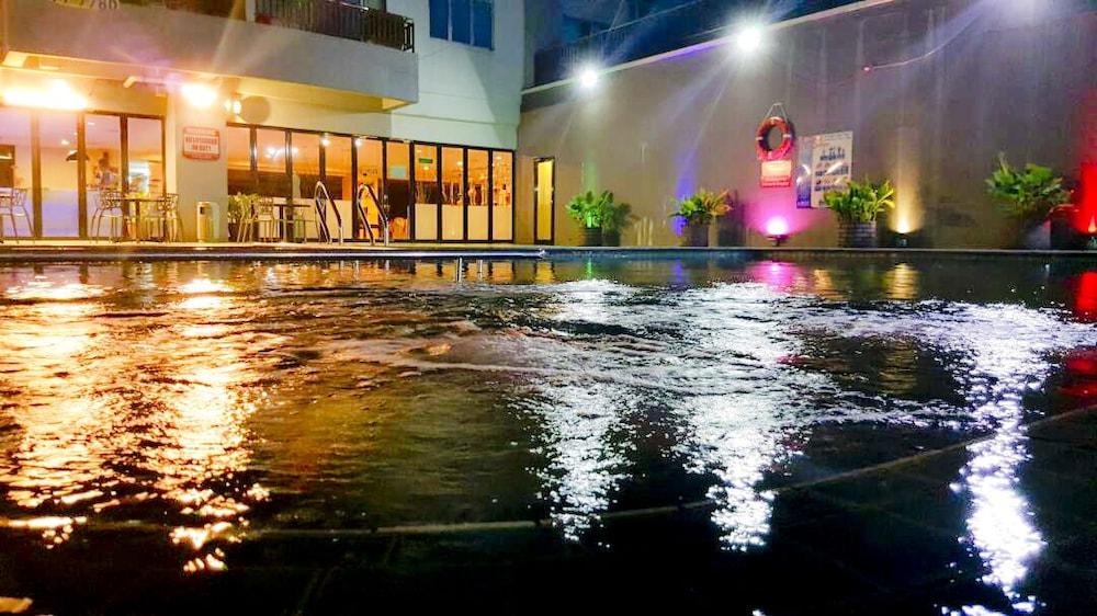 Tower Regency Hotel & Apartments Ipoh Exterior foto