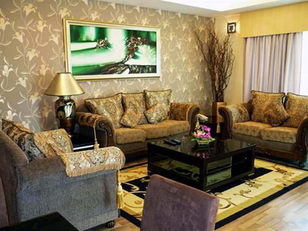 Tower Regency Hotel & Apartments Ipoh Exterior foto