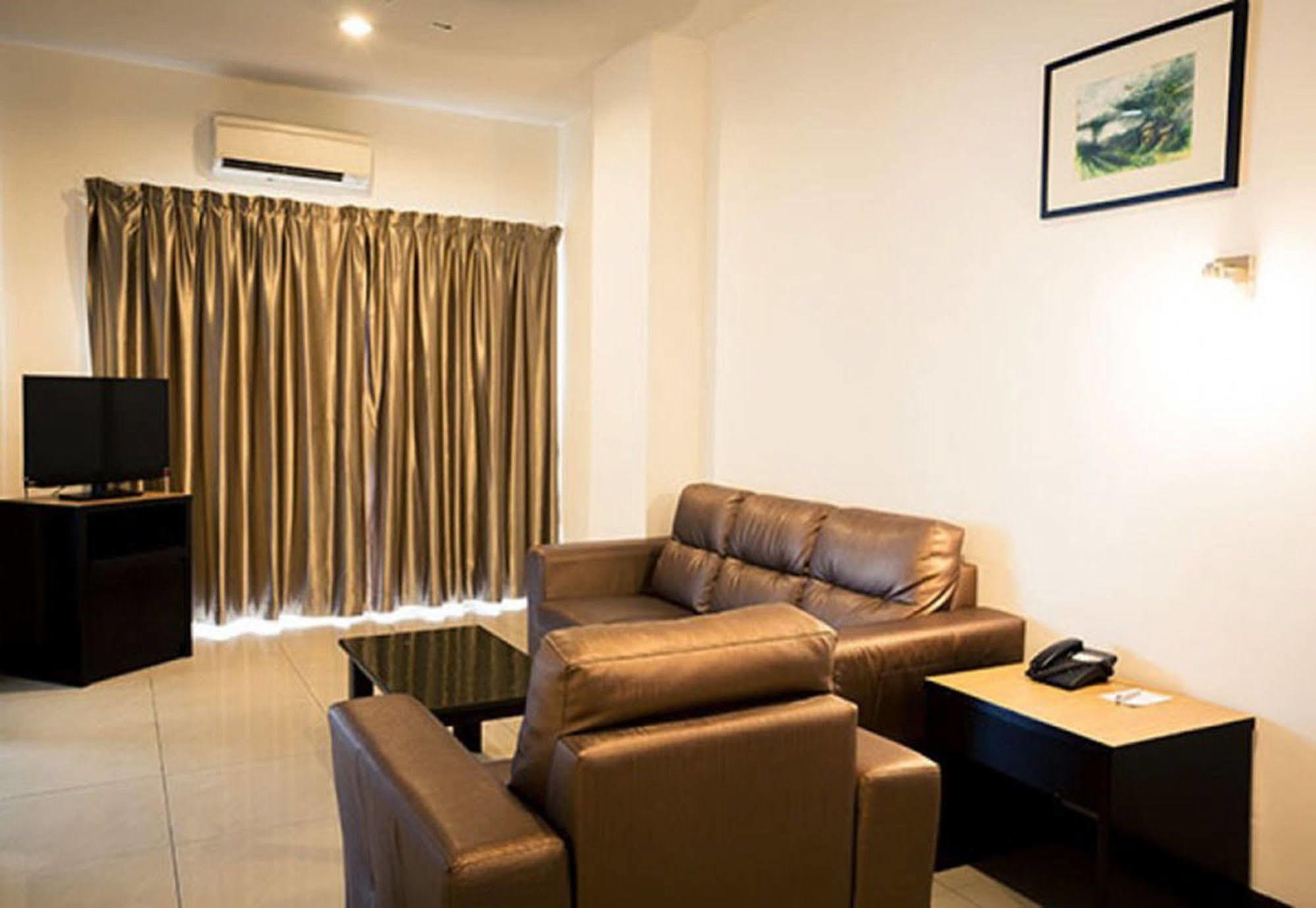 Tower Regency Hotel & Apartments Ipoh Exterior foto