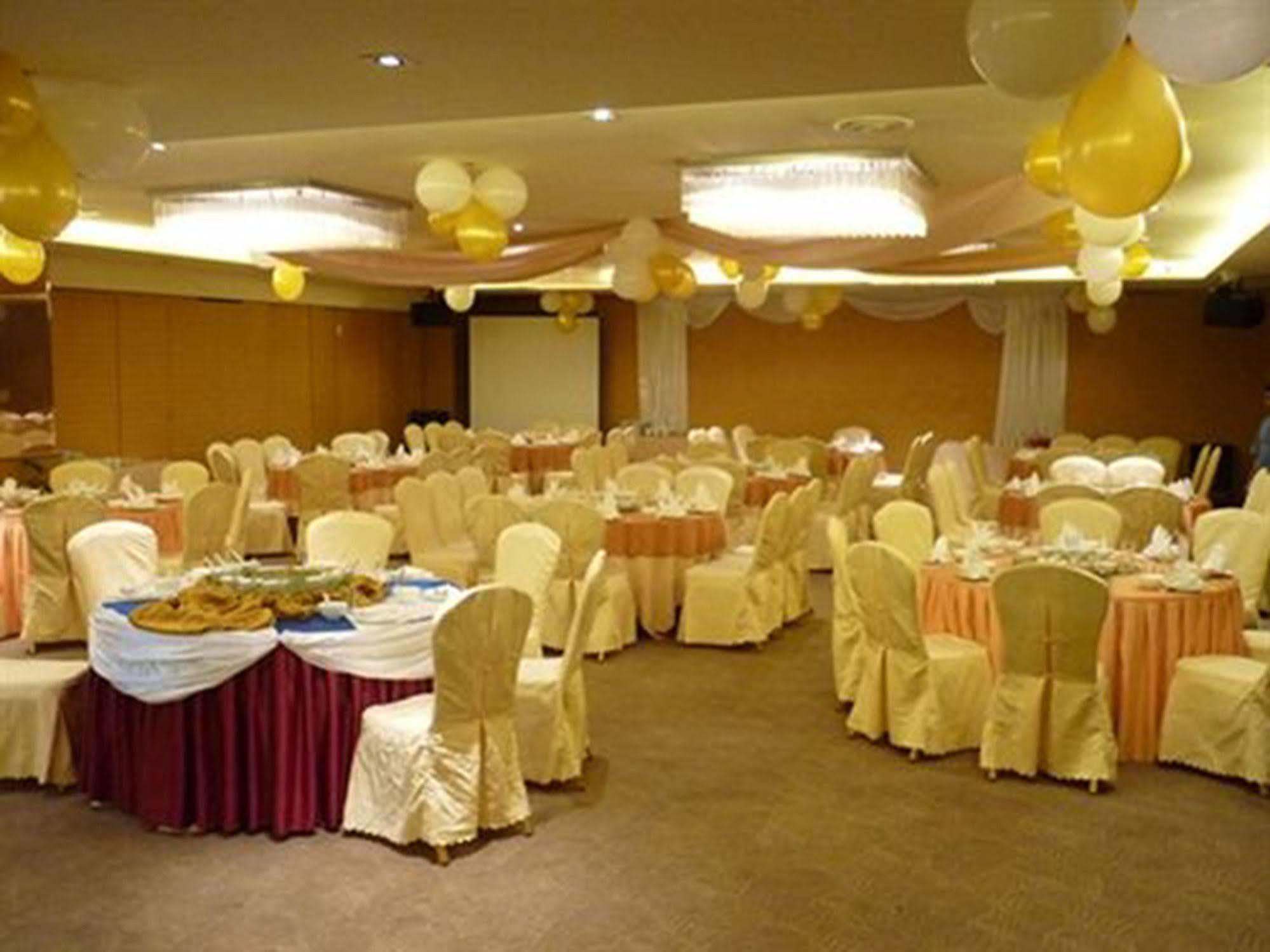Tower Regency Hotel & Apartments Ipoh Exterior foto